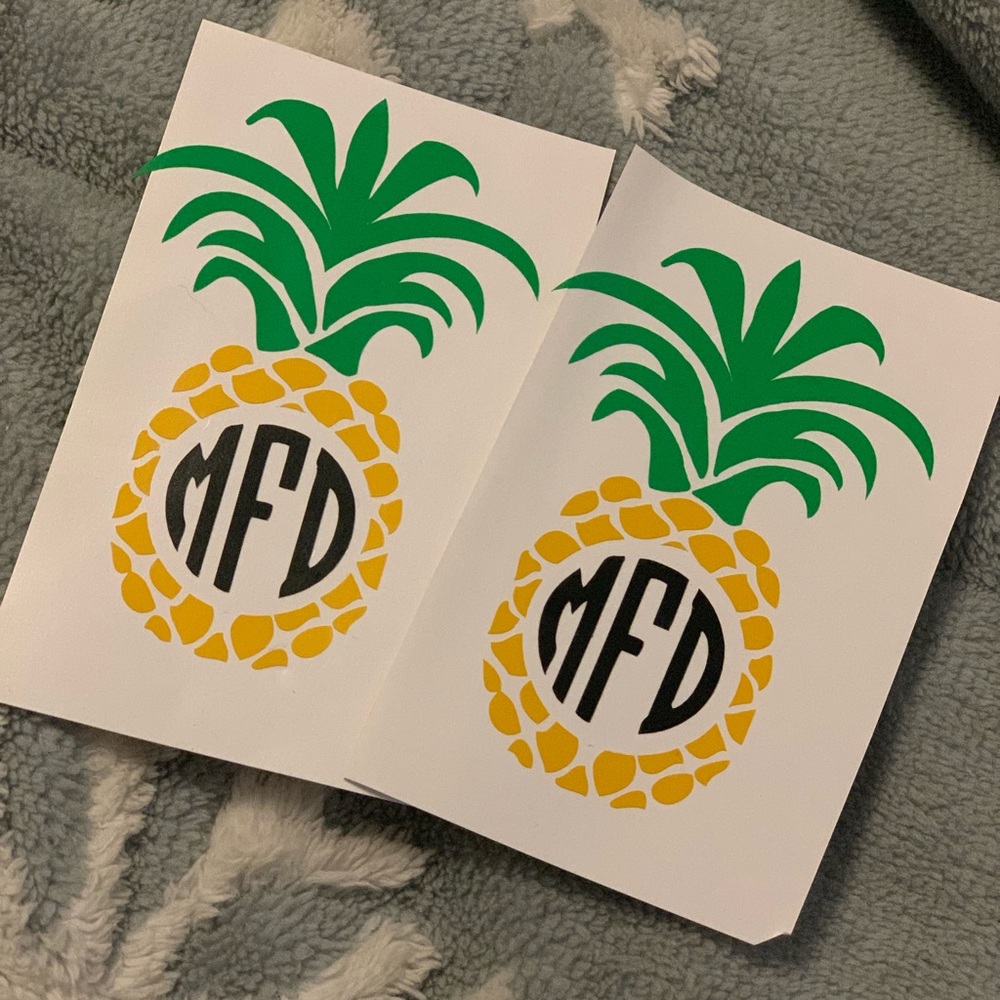 Monogram Pineapple Set